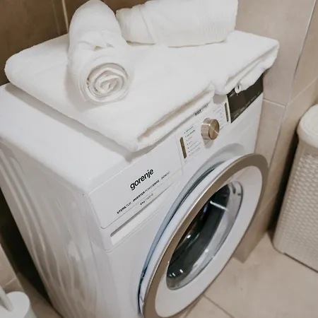 Old Town With Balcony Daire